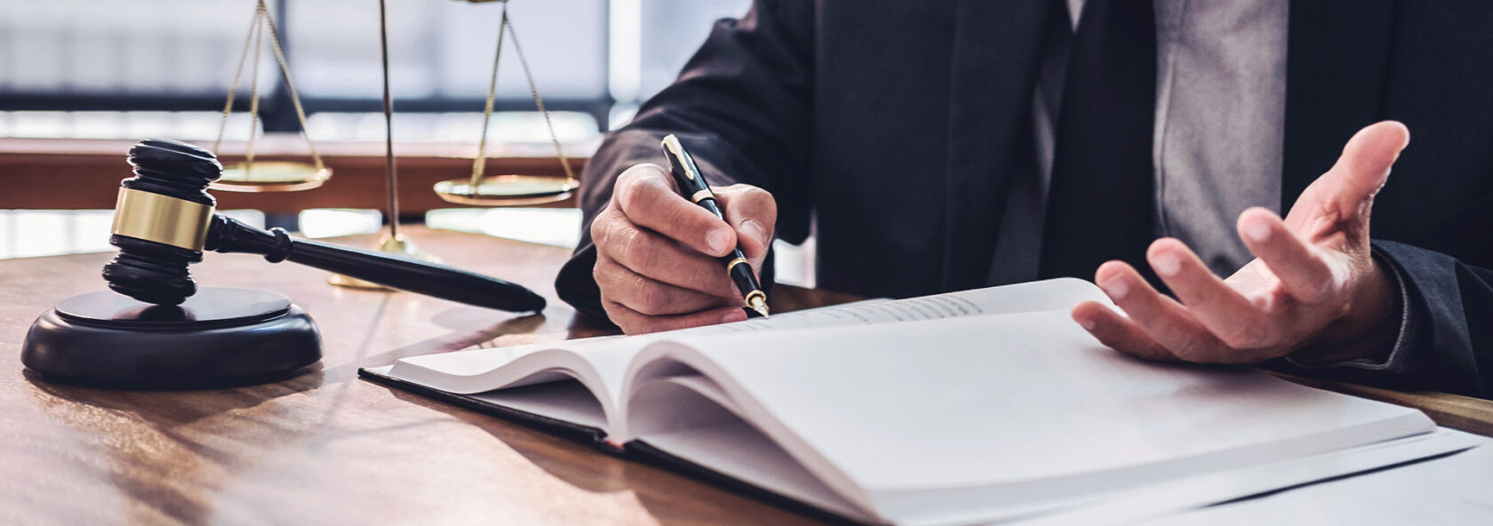 Header Asbestos Predictions pano desktop 1920x676